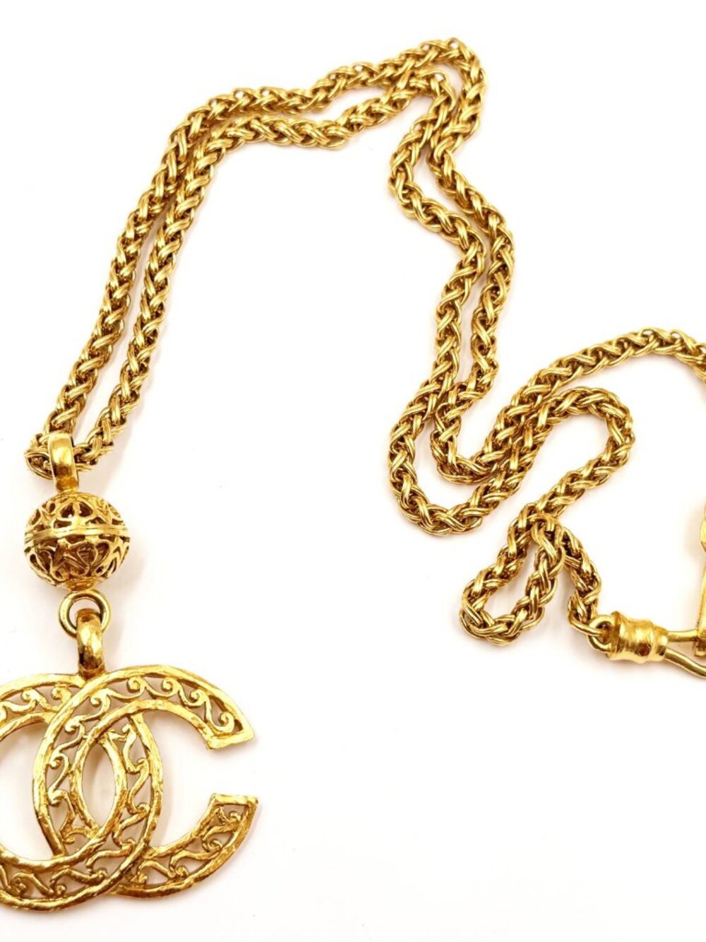 Chanel Vintage Gold Plated Filigree Ball CC Pendant Chain Long Necklace